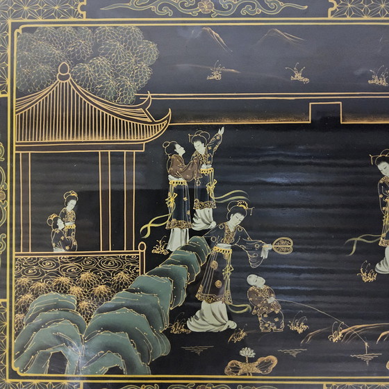 Image 1 of Tavolino da caffè cinese d'epoca / Tavolino da caffè orientale (mobili laccati) Chinoiserie / scena tradizionale
