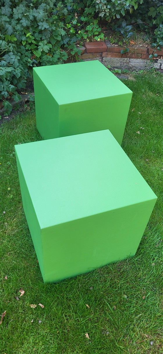 Image 1 of Puf cúbico o mesas auxiliares