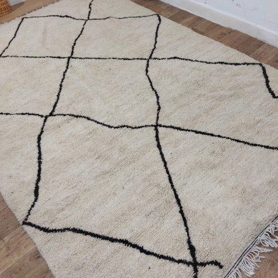 Image 1 of Tappeto Beni Ouarain autentico XXL – Pezzo unico in lana annodato a mano (330 × 226 cm)