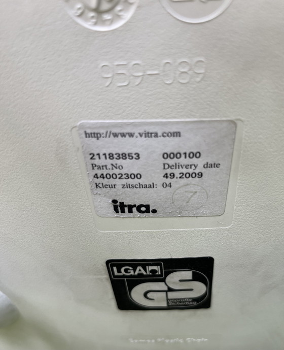 Image 1 of Vitra Eames DAW (2x) Vitra Eames DSW (4x)