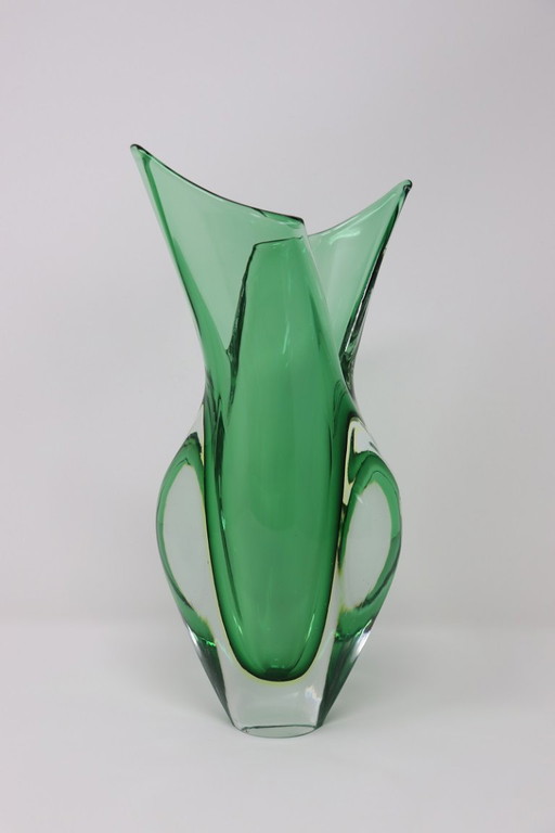 Grüne Künstlervase aus Muranoglas, Italien, 1960er Jahre