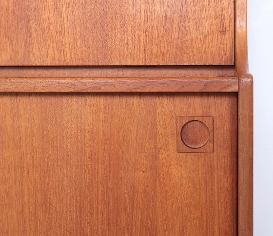 Image 1 of Libreria con zona bar, anni '60