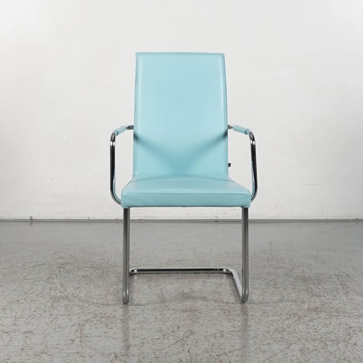 KFF aura conference chair, light blue