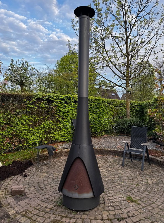 Image 1 of Harrie Leenders Poêle d'extérieur Pharos