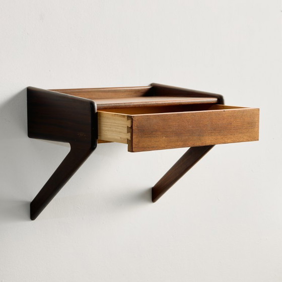 Image 1 of MK11826 Teakhouten drijvend nachtkastje van Sigfred Omann voor Ølholm Møbelfabrik