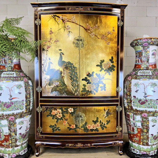 Armoire chinoise vintage feuilles d'or fleurs et paons et oiseaux / armoire orientale / armoire bohème / armoire asiatique