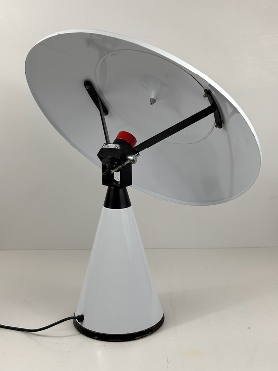 Radar 676 Lamp Elio Martinelli for Martinelli Luce 1977 Lacquered Metal, Table lamps, White (photo 9 of 15)