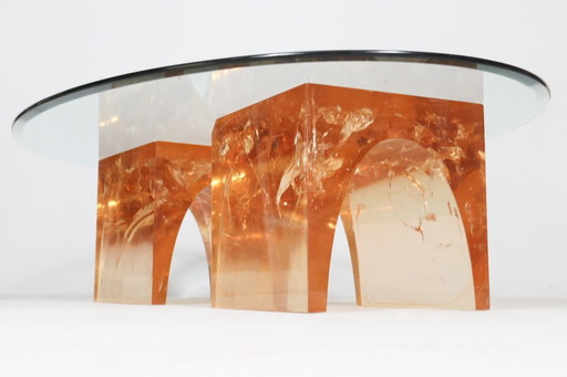 Table basse de Marie-Claude De Fouquières, résine ambrée, France, années 1970