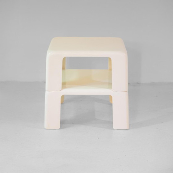 Image 1 of 1X 1960s Space Age Side Tables, model "Quattro Gatti", Mario Bellini for C&B Italia