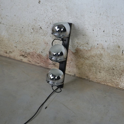 1 applique murale à 3 globes oculaires