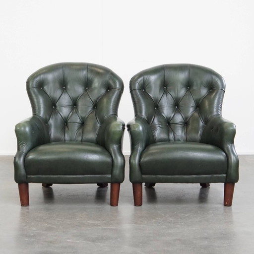 2x Fauteuil chesterfield en cuir de vachette vert de style anglais