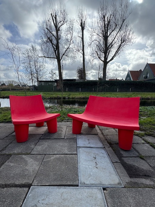 2 Slide Low Lita live Seats and a chair by Paola Navone