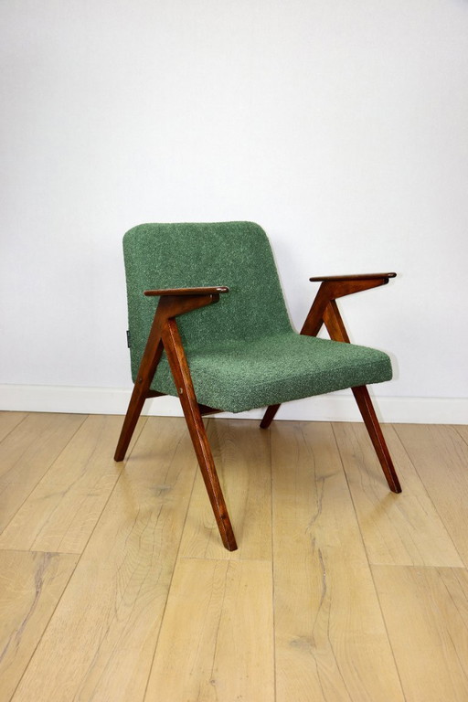 Fauteuil Bunny, en bouclé vert des années 1970, par J. Chierowski - 2 exemplaires disponibles