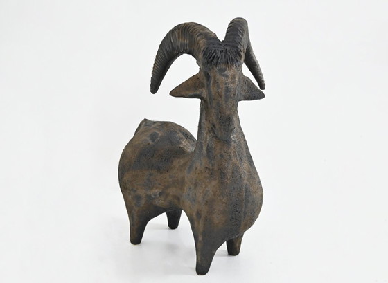 Image 1 of Chèvre en céramique de Dominique Pouchain