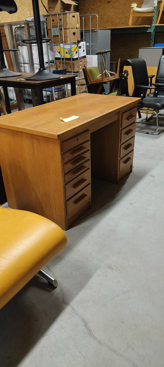 Image 1 of Scrivania vintage in rovere anni '50