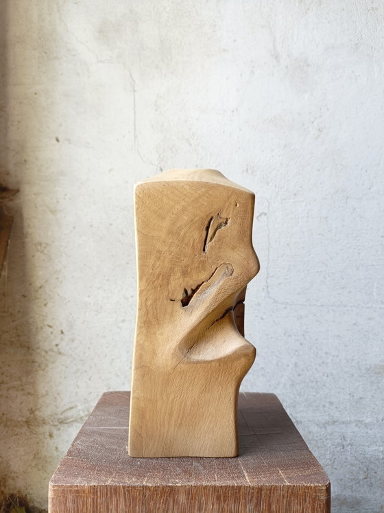 Image 1 of Vase/sculpture in carved solid oak