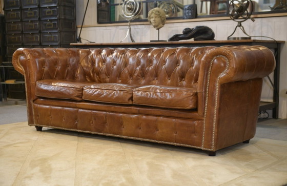 Image 1 of Chesterfield sofa in brown leather