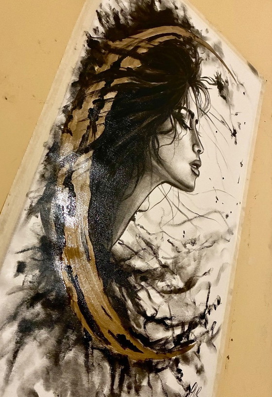 Beauty in Gold – Paintings & Drawings, Canvas (photo 8 of 12)