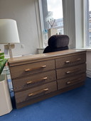 Commode vintage avec miroir