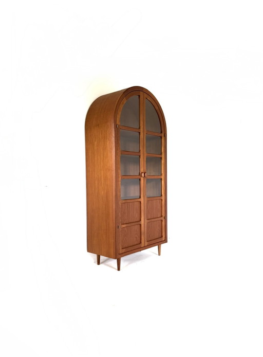 Vintage Deense Teakhouten Boogvitrine, Dyrlund ‘80 – vitrinekasten, Glass, Wood