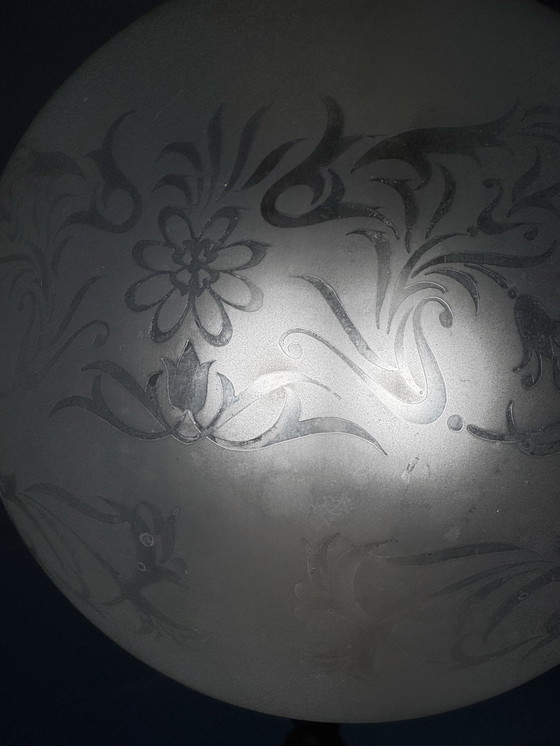 Image 1 of Lámpara de araña con forma de globo grabado y esmerilado de los años 70