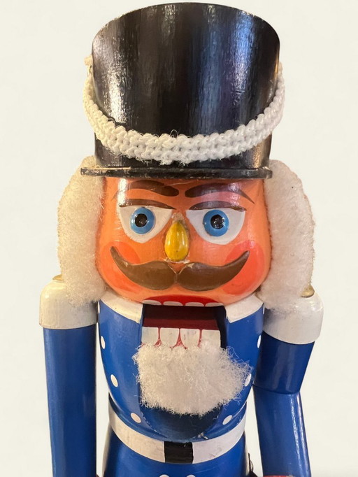 Originele Notenkraker "Soldaat" | Blauw-Rood Uniform