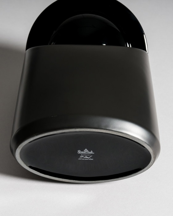 Image 1 of Duo vase et coupe « Nautica » en porcelaine noire, série Porcelaine Noire, années 1980, par Jan van der Vaart pour Rosenthal Stu