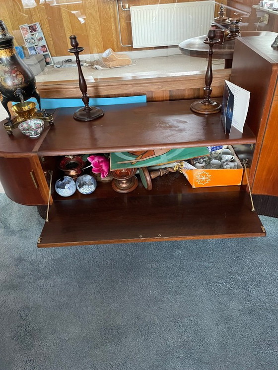 Image 1 of Unidad de pared de los años 50