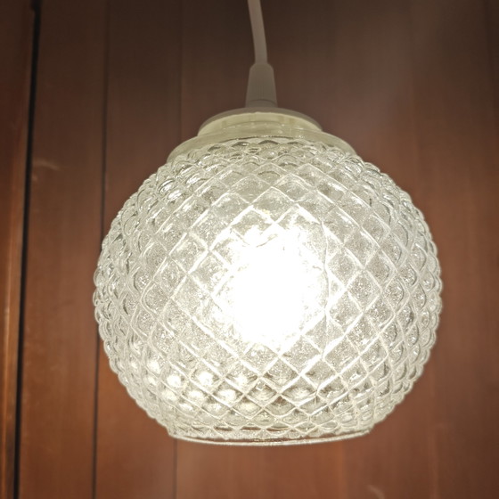 Image 1 of Vintage hanglamp met bolvormig glas, 14 cm – Plafondlamp uit het midden van de 20e eeuw – Opnieuw bedraad