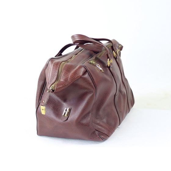 Image 1 of Borsa da viaggio vintage in pelle marrone con finiture in ottone, Cecoslovacchia, anni '60