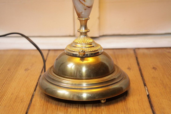 Image 1 of Tafellamp Tafellamp messing natuursteen franjes 70s J Vintage