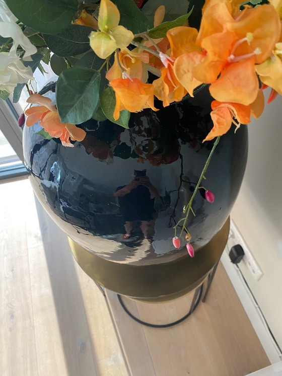 Image 1 of Vase en céramique noire