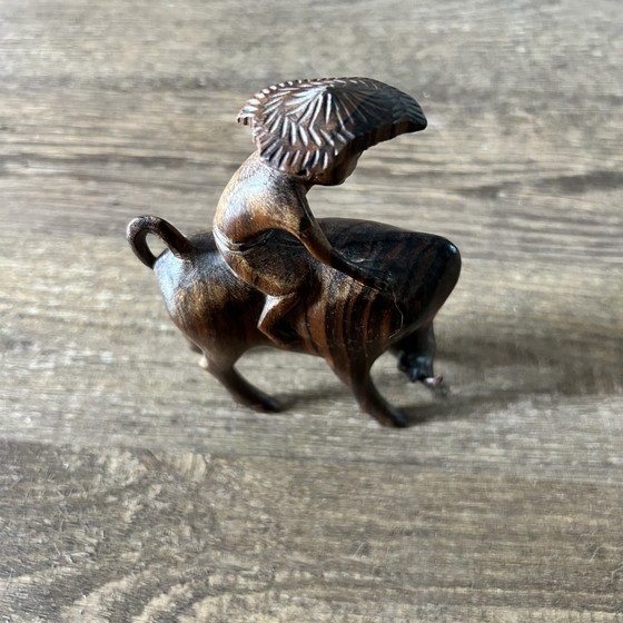 Image 1 of Figurine de buffle d'eau d'Indonésie