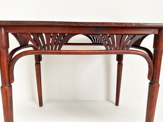 Image 1 of Vintage Authentique Table Thonet No 8121 | Table Bentwood