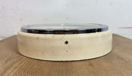 Image 1 of Vintage Beige Industrial Wall Clock from NUFA, 1960s