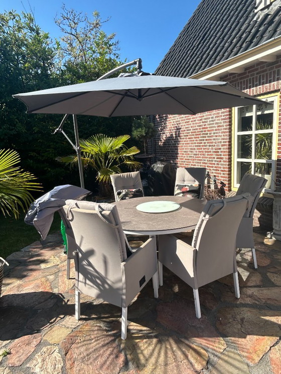 Caribbean Dinerset met ronde tafel, zweefparasol en 6 stoelen. – Tuinsets, Metal (photo 6 of 13)
