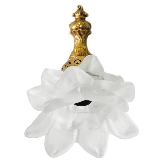 Image 1 of Lampada da parete vintage in ottone barocco rococò di metà secolo, rosa, anni '50