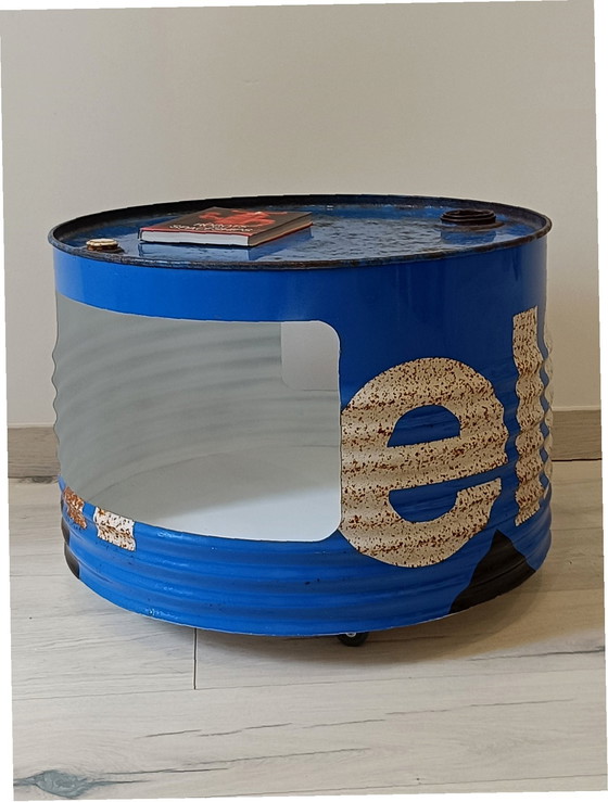 Image 1 of Contenitore di design realizzato con barili di metallo riciclati. Un pezzo unico