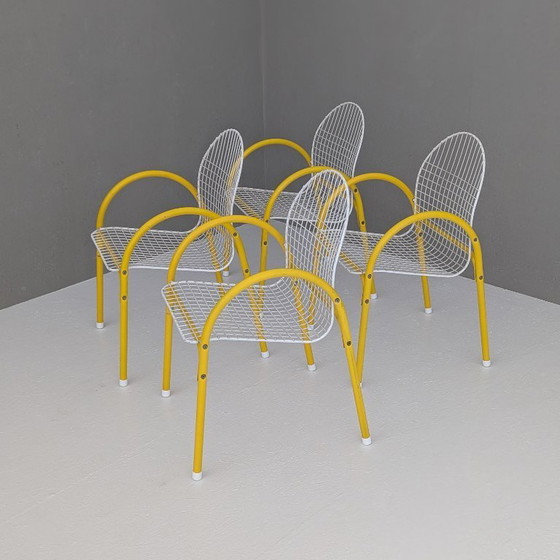 Image 1 of Chaises de jardin italiennes postmodernes en métal grillagé par EMU, années 1980