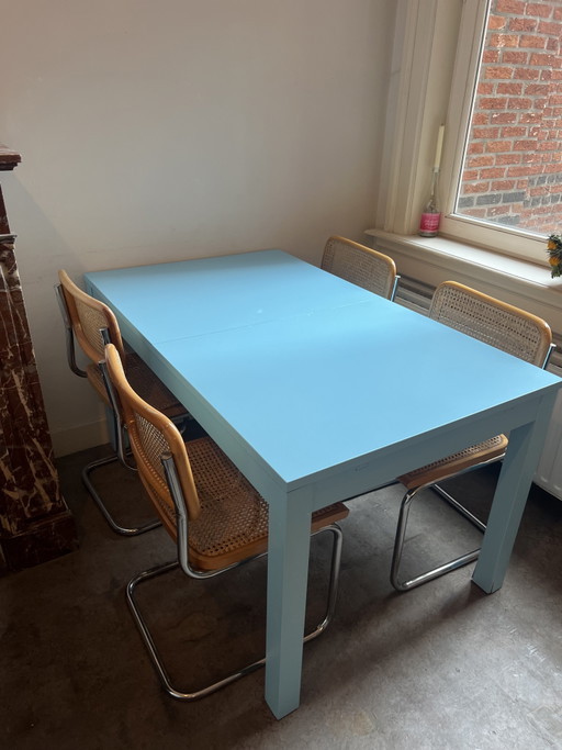 Dining table 4-6 Persons