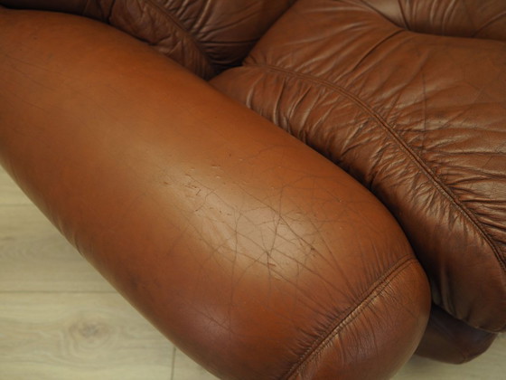 Image 1 of Bruine fauteuil, Italiaans design, jaren 70, productie: Italië