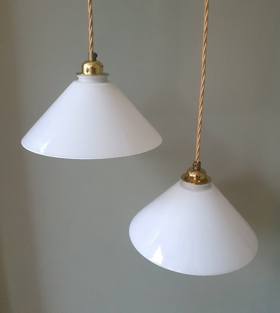 Set Vintage Pendant lamps - Milk glass, banker's lamps. – Metal (photo 3 of 21)