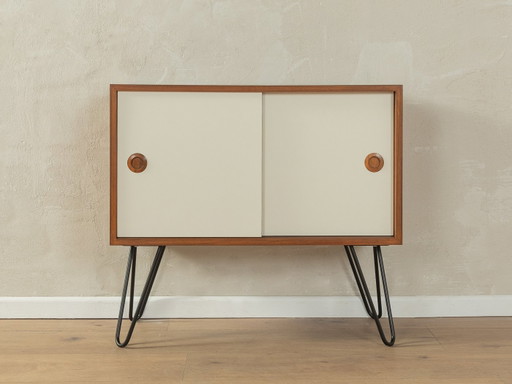 Cómoda de los años 60 con puertas correderas