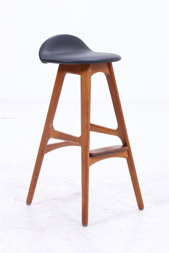 Image 1 of 4 vintage bar stools OD61 by Erik Buch | Mid - Century seat stool leather Oddense Maskinsnedkeri A / S | Retro bar stool #08-23