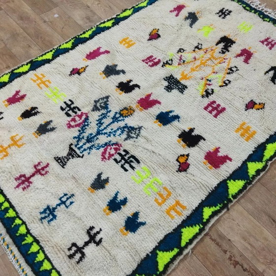 Image 1 of Berber-Azilal-Wollteppich – 100 % Wolle aus Marokko, handgefertigt (227 × 148 cm)