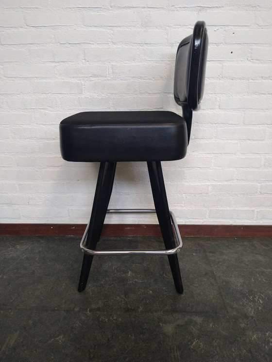Image 1 of 3x bar stools by Gasser from USA - Gibson Flat Back