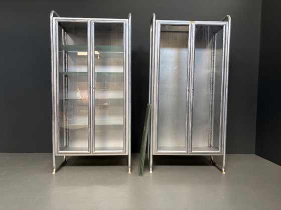 Image 1 of 2 vetrine mediche italiane d'epoca - Padova