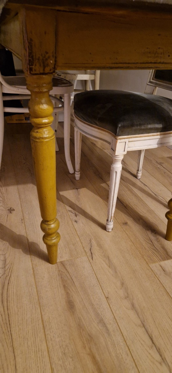 Image 1 of Antique (dining) table, wood, vintage