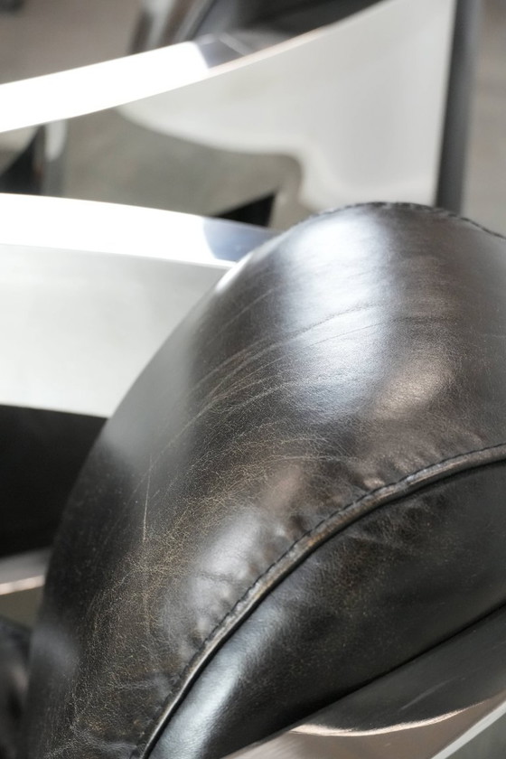 Image 1 of 2 poltrone di design Cowhide Aviator con struttura in alluminio