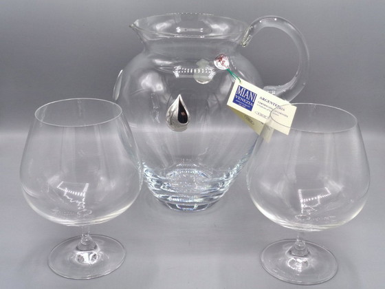 Image 1 of Karaf van geblazen glas met 3 druppels van 925 zilver en 2 proefglazen van geblazen glas.